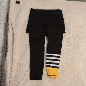 Zyia active bumble bee 7/8 pants